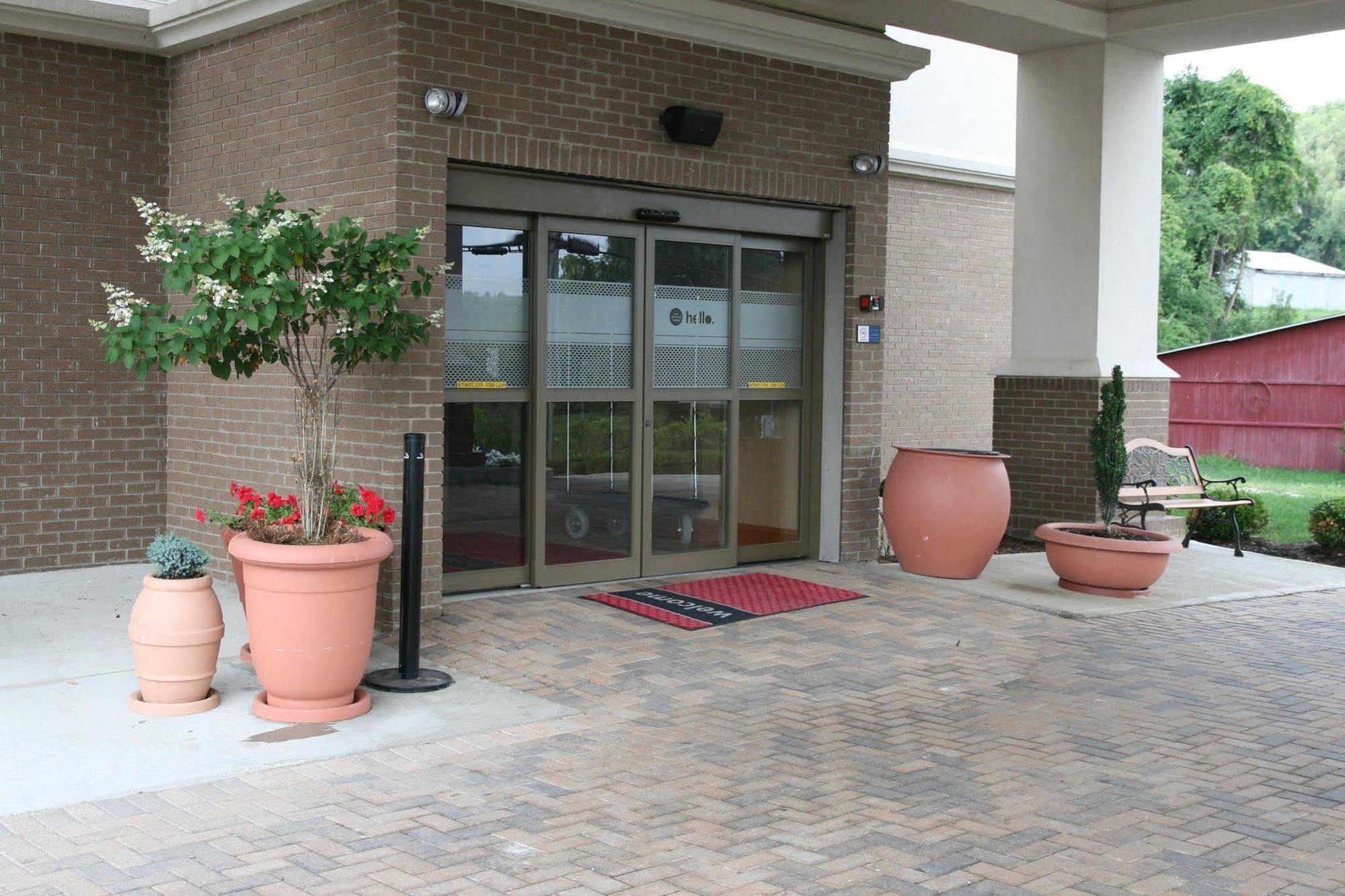 Hampton & South @ I 71 Hotel 3*